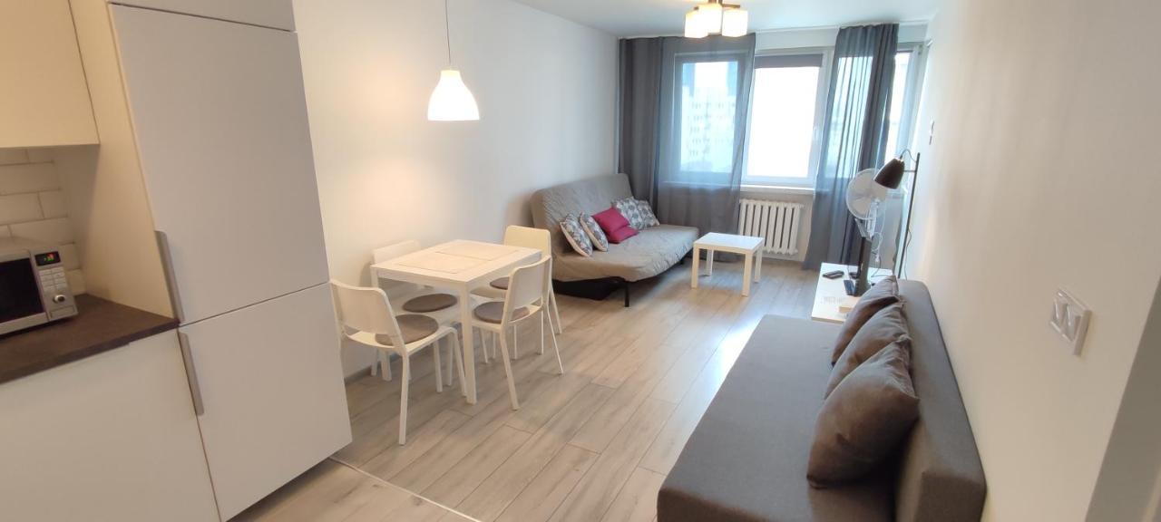 ורשה Top Apartamenty Centrum - Metro Rondo Onz מראה חיצוני תמונה