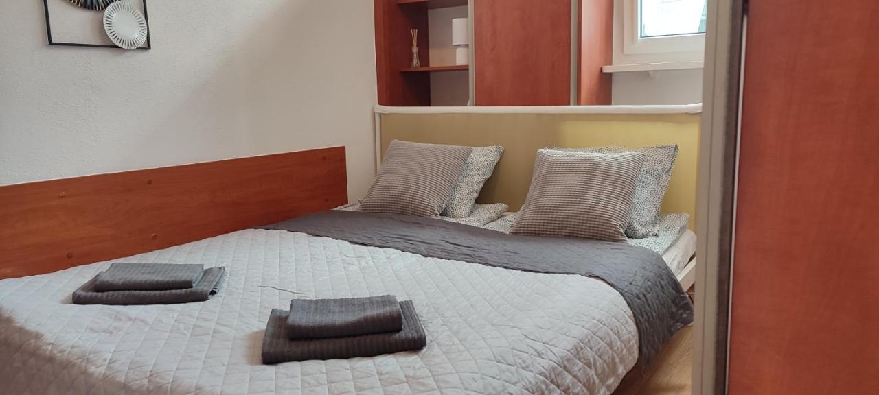 ורשה Top Apartamenty Centrum - Metro Rondo Onz מראה חיצוני תמונה