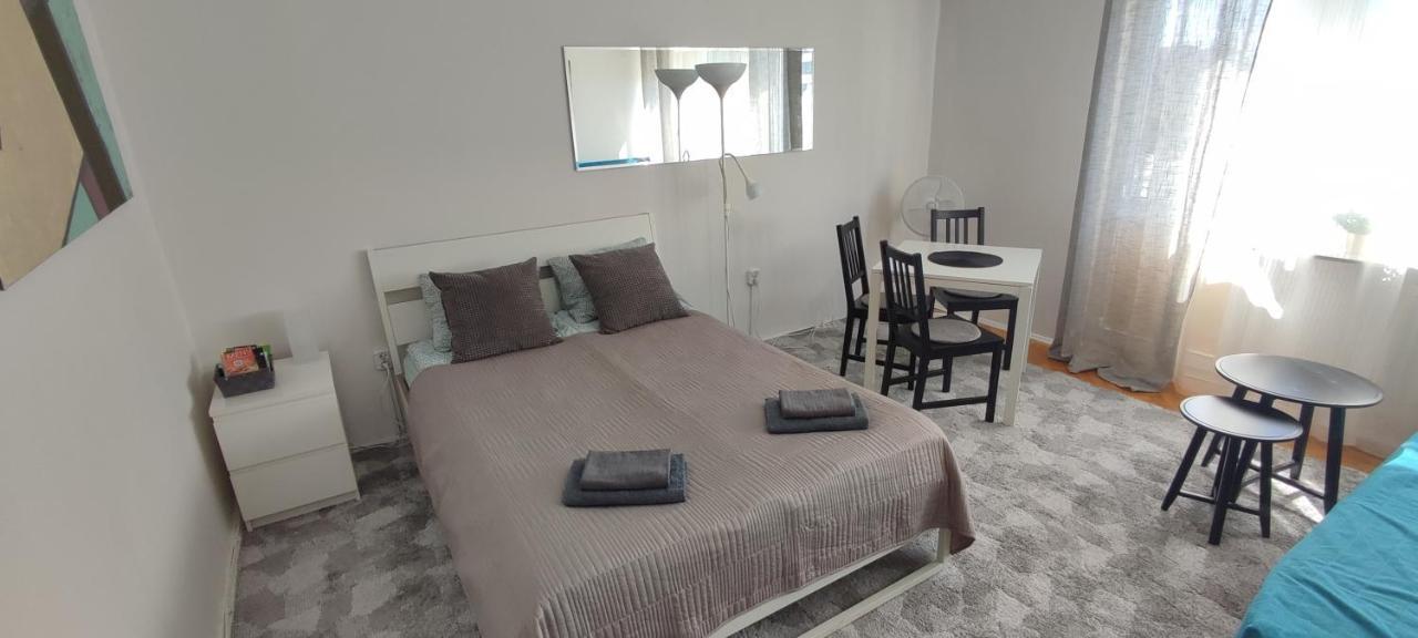 ורשה Top Apartamenty Centrum - Metro Rondo Onz מראה חיצוני תמונה
