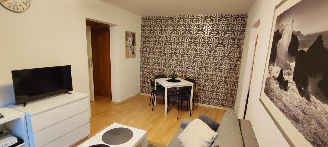 ורשה Top Apartamenty Centrum - Metro Rondo Onz מראה חיצוני תמונה