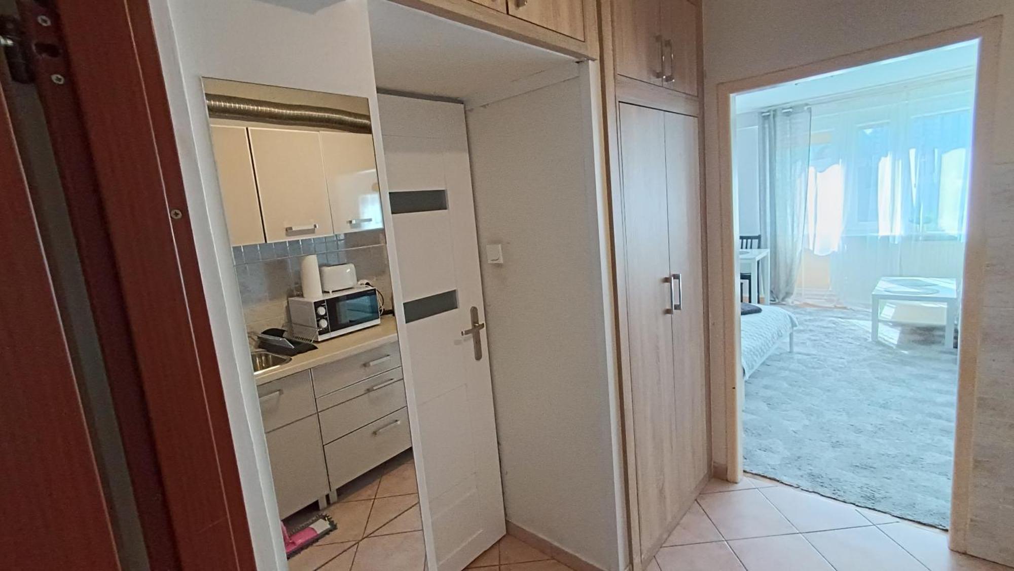ורשה Top Apartamenty Centrum - Metro Rondo Onz מראה חיצוני תמונה